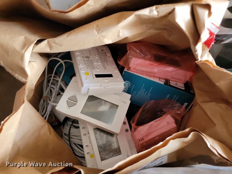 image for item LQ9155 Office supplies and equipment