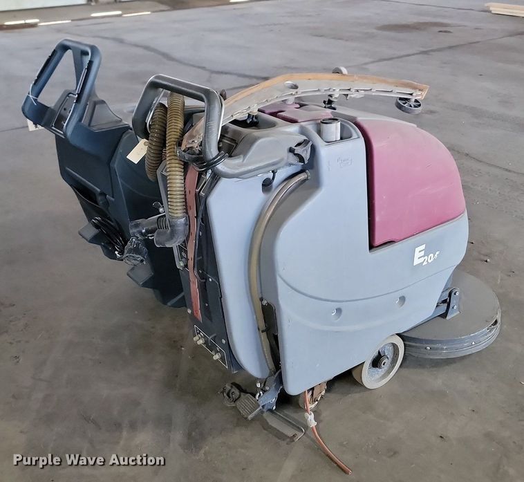 image for item LQ9160 Floor cleaning equipment