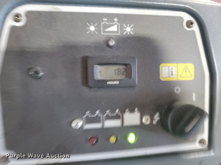 image for item LQ9160 Floor cleaning equipment