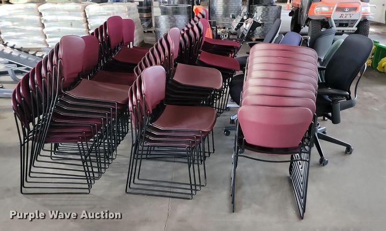 image for item LQ9162 Approximately 80 chairs