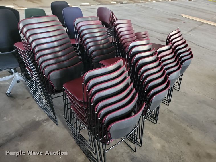 image for item LQ9162 Approximately 80 chairs