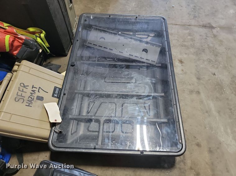 image for item LQ9165 Office supplies and equipment