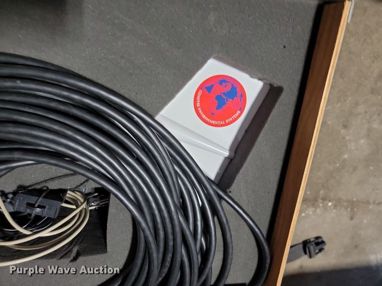 image for item LQ9165 Office supplies and equipment