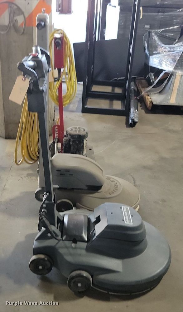 image for item LQ9166 Floor cleaning equipment