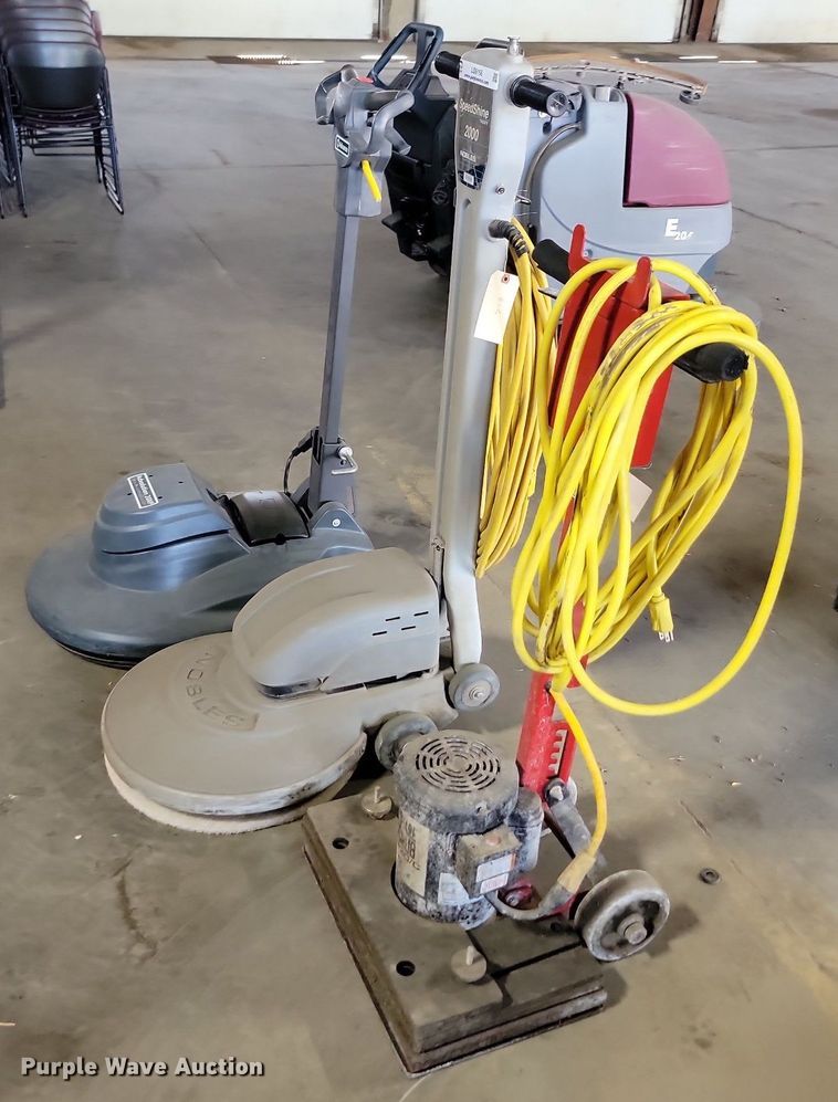 image for item LQ9166 Floor cleaning equipment