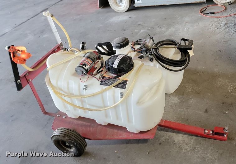 image for item LQ9167 (2) sprayers