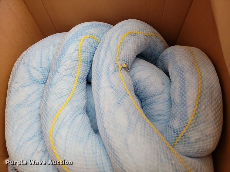 image for item LQ9170 (8) Uline oil sorbent tubes