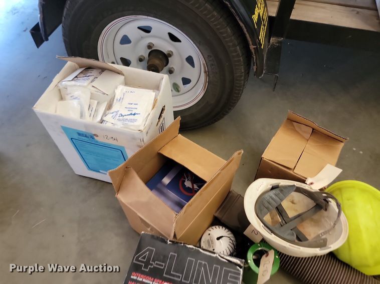 image for item LQ9174 Tools