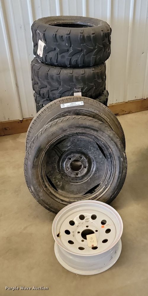 image for item LQ9177 Tires and wheels