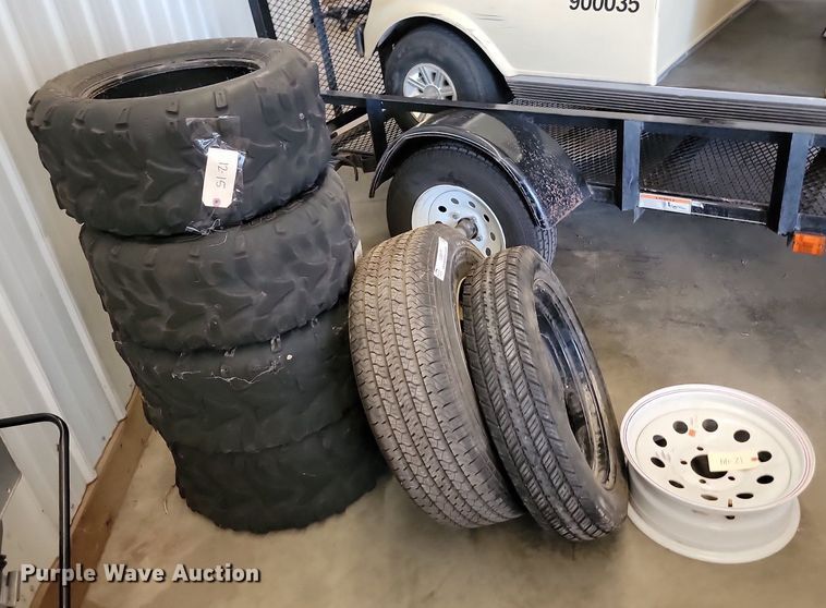 image for item LQ9177 Tires and wheels