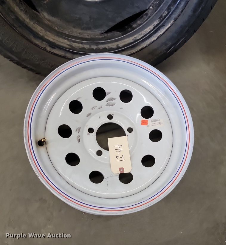 image for item LQ9177 Tires and wheels