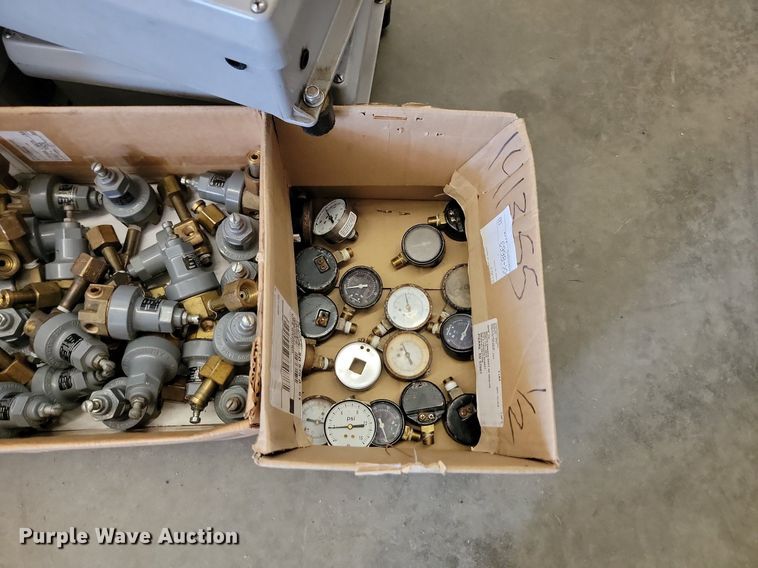 image for item LQ9178 (4) electric flow control housings