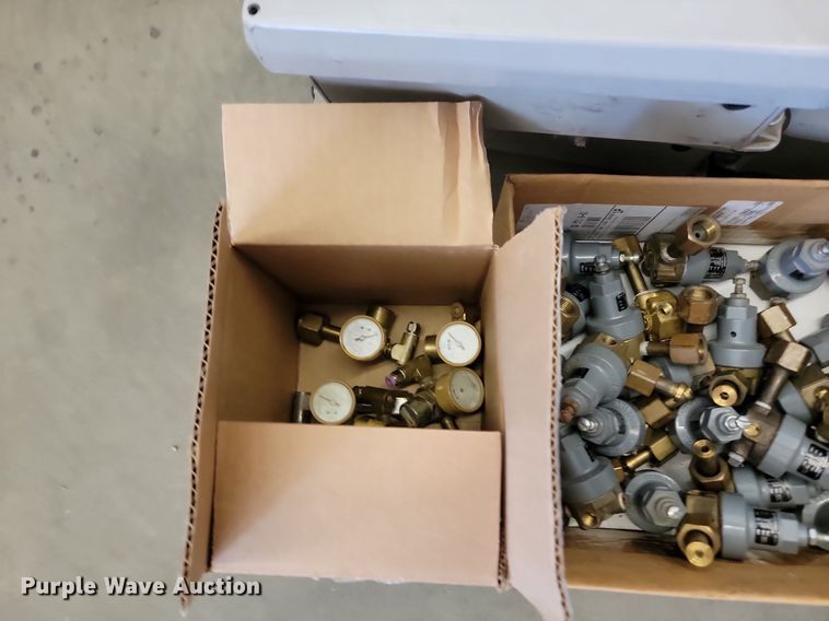 image for item LQ9178 (4) electric flow control housings