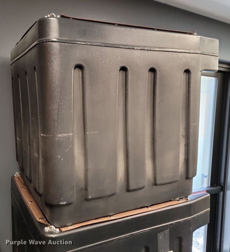 image for item LQ9181 (5) storage bins