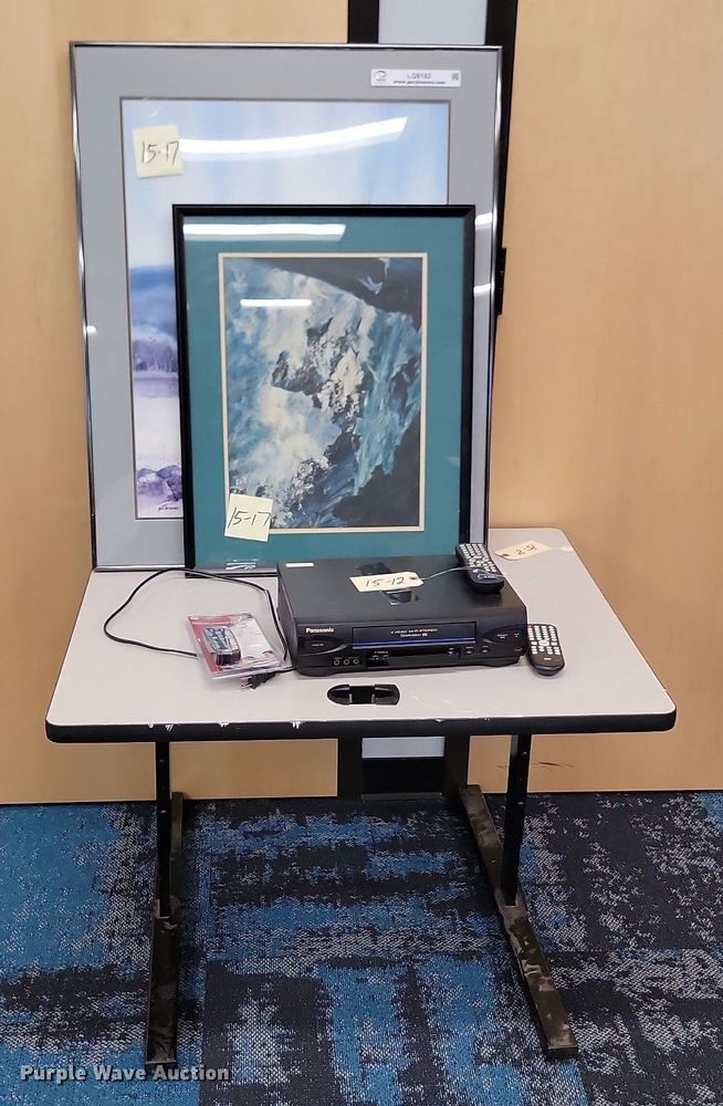 image for item LQ9182 Office supplies and equipment