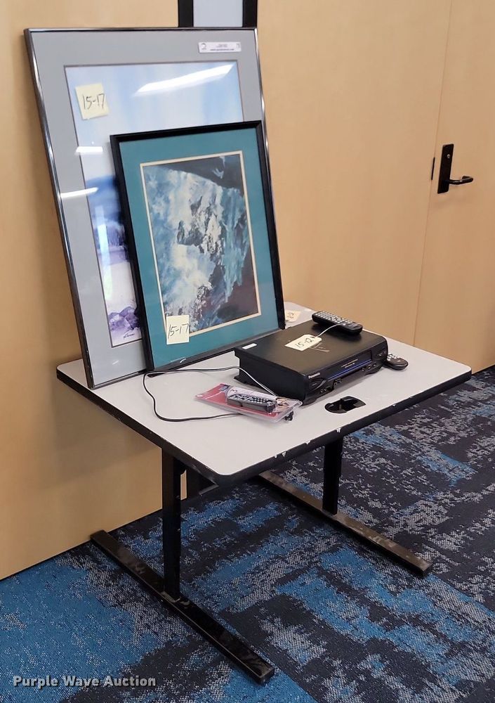 image for item LQ9182 Office supplies and equipment