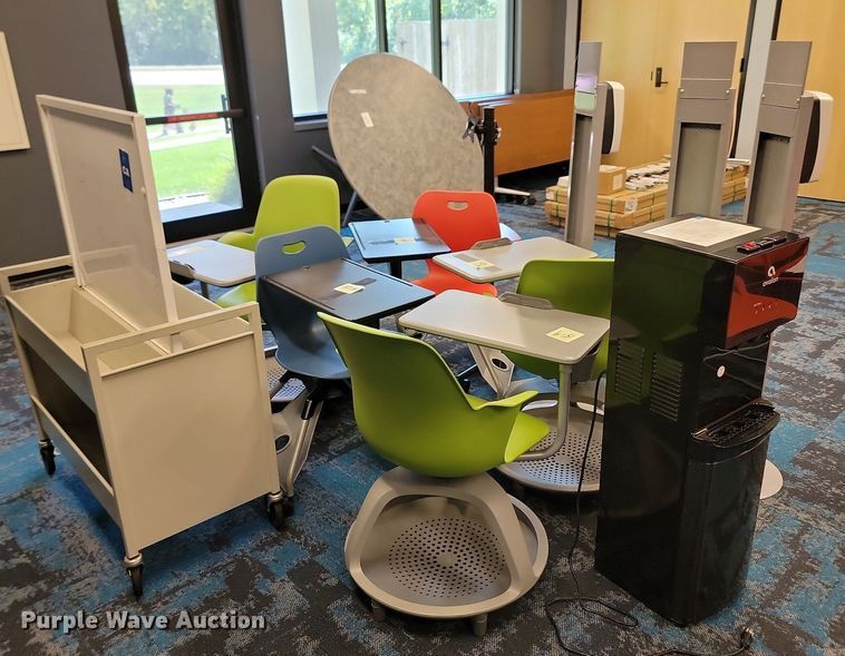 image for item LQ9183 Office supplies and equipment