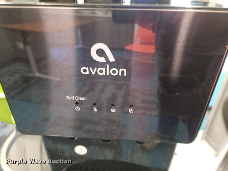 image for item LQ9183 Office supplies and equipment