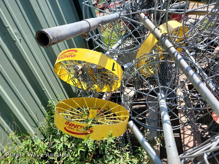 image for item LQ9185 Approximately 15 disc golf basket targets