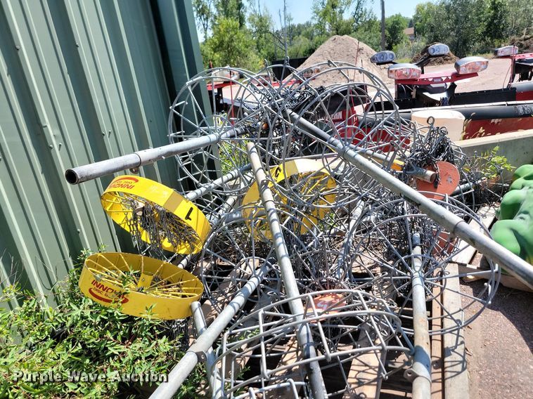 image for item LQ9185 Approximately 15 disc golf basket targets