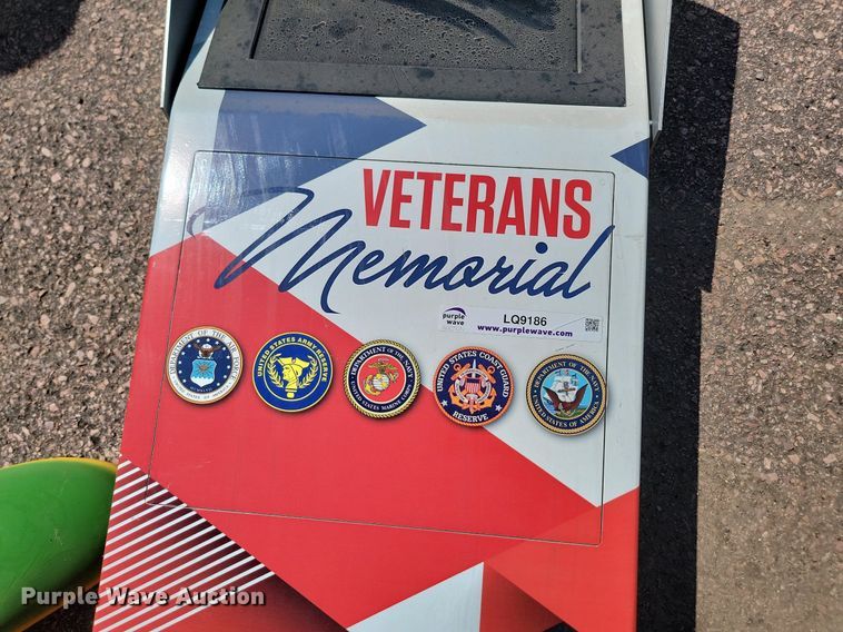 image for item LQ9186 Information kiosk