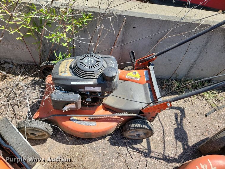 image for item LQ9188 (6) push mowers