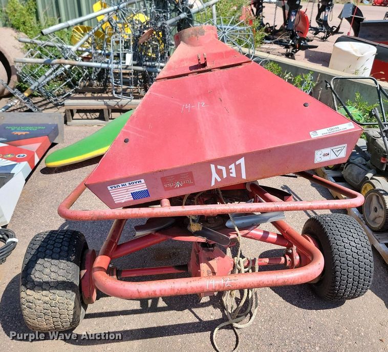 image for item LQ9189 Lely  spreader