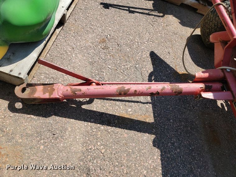 image for item LQ9189 Lely  spreader