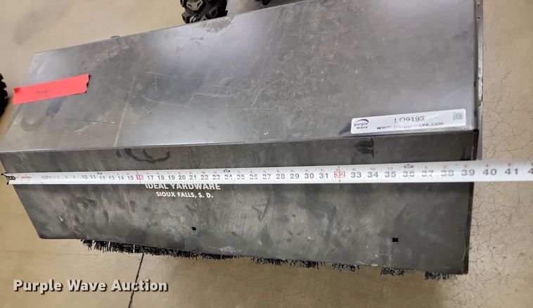 image for item LQ9193 Ariens 926057  broom