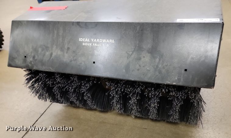 image for item LQ9193 Ariens 926057  broom