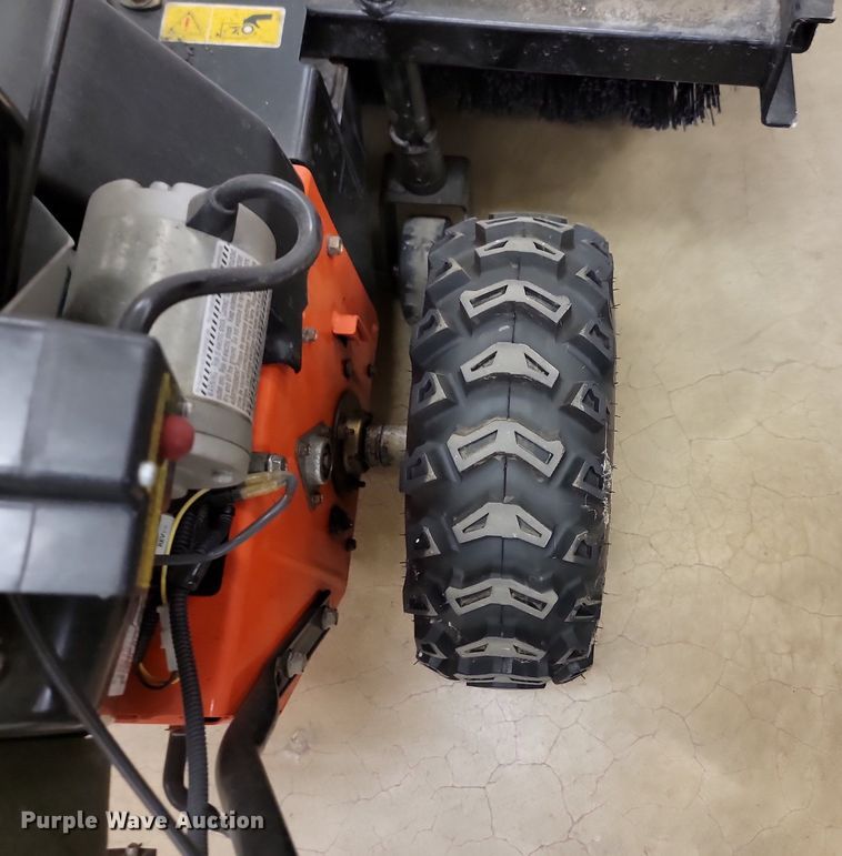 image for item LQ9194 Ariens 926057  broom