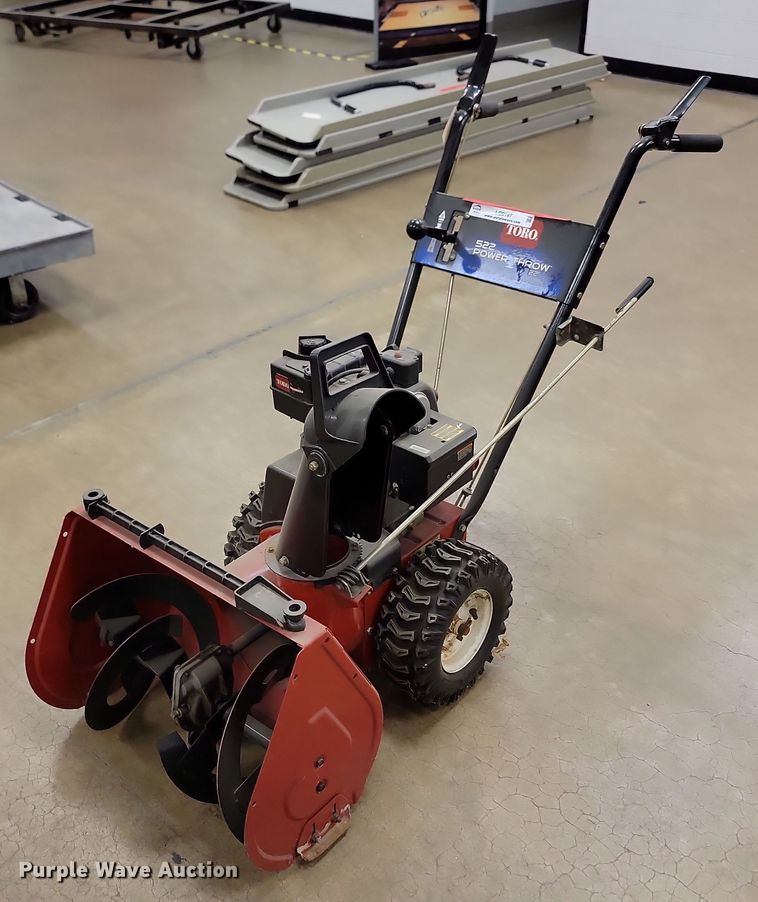 image for item LQ9197 Toro 522 Power Throw  snow blower