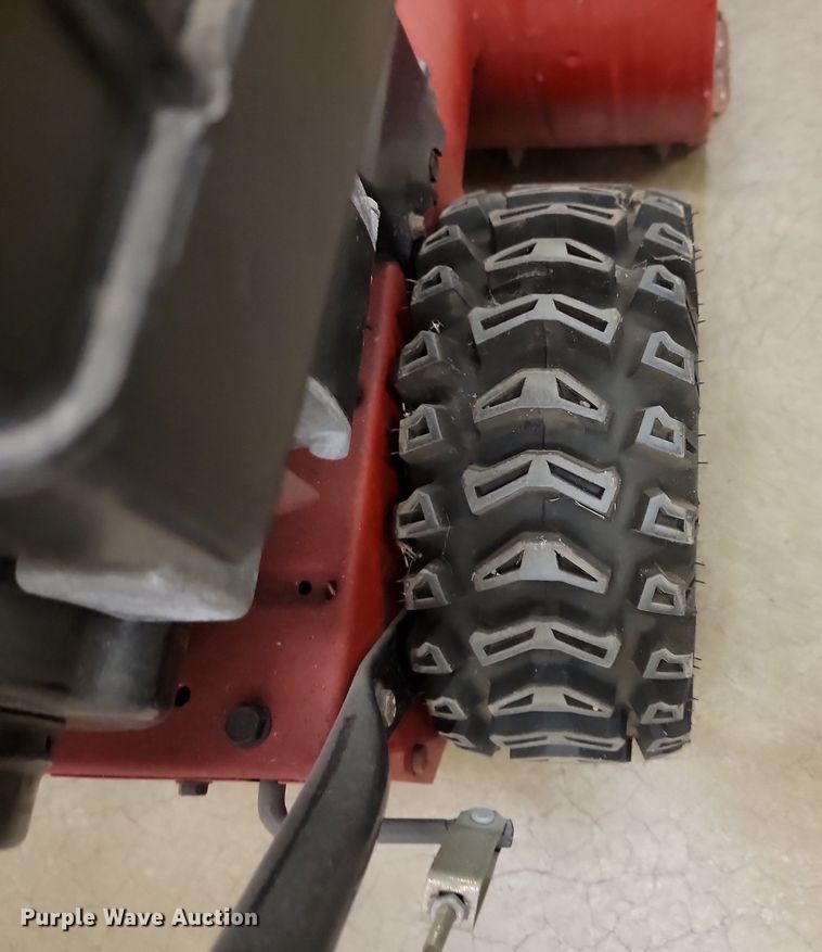 image for item LQ9197 Toro 522 Power Throw  snow blower