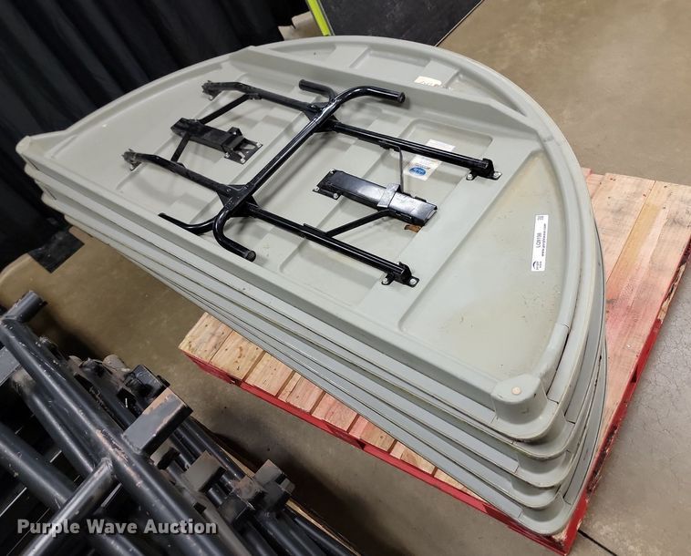 image for item LQ9198 (5) 6' diameter tables