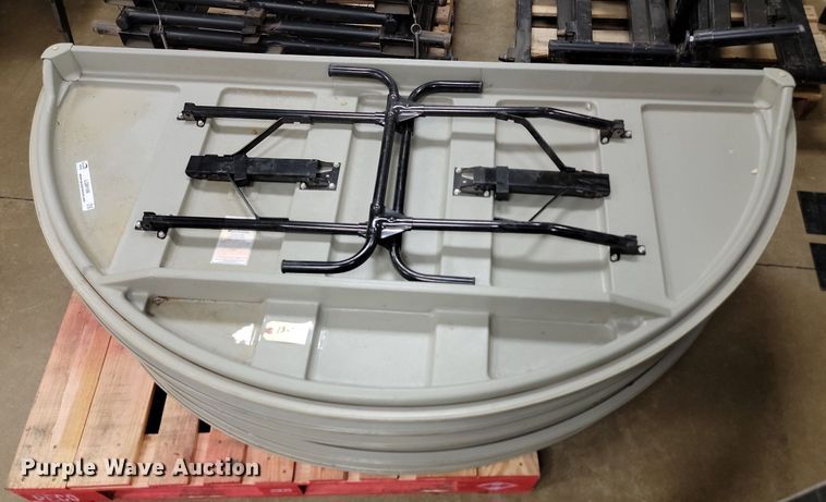 image for item LQ9198 (5) 6' diameter tables