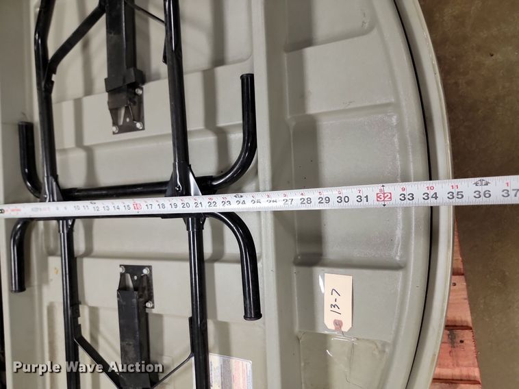 image for item LQ9198 (5) 6' diameter tables