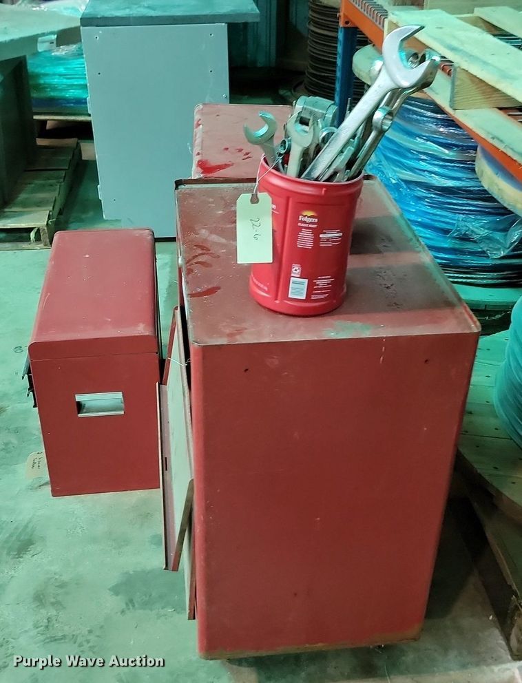 image for item LQ9202 (4) toolboxes