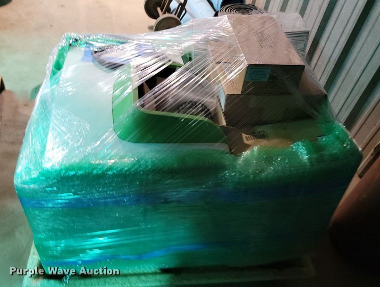 image for item LQ9205 Atomic Absorption spectrometer and sampler