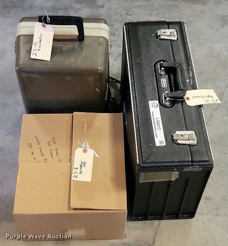 image for item LQ9213 Meters and reading tools