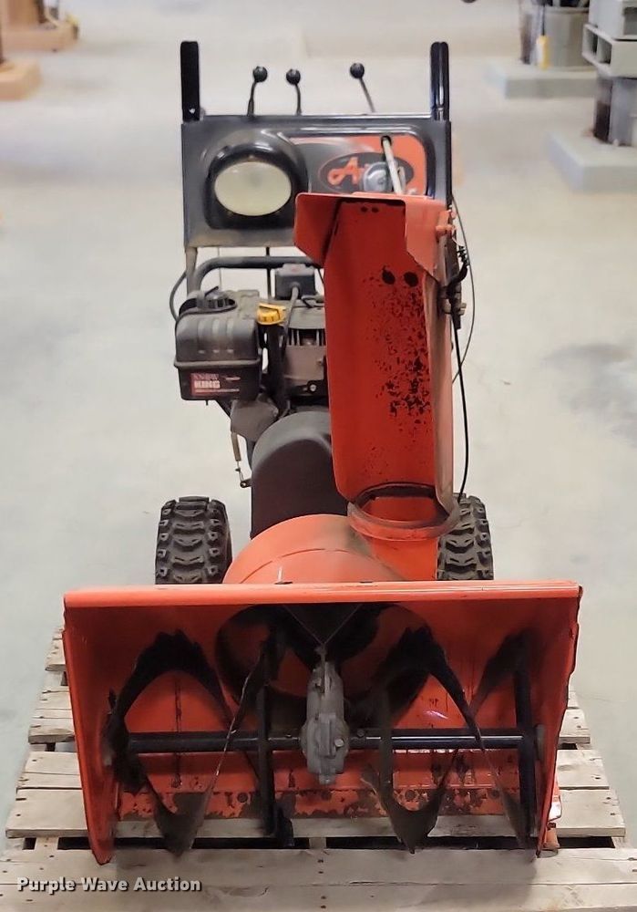 image for item LQ9216 Ariens 921002  snow blower