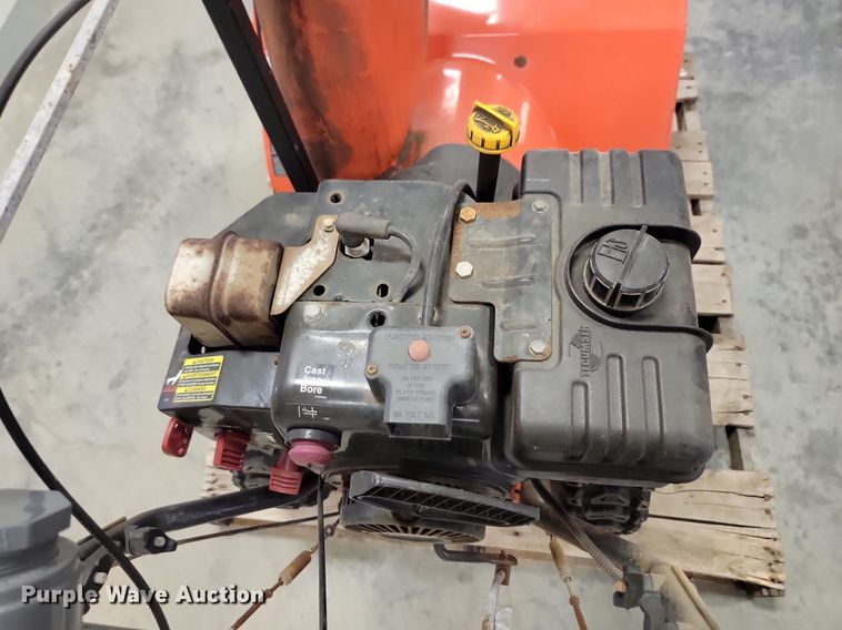 image for item LQ9216 Ariens 921002  snow blower