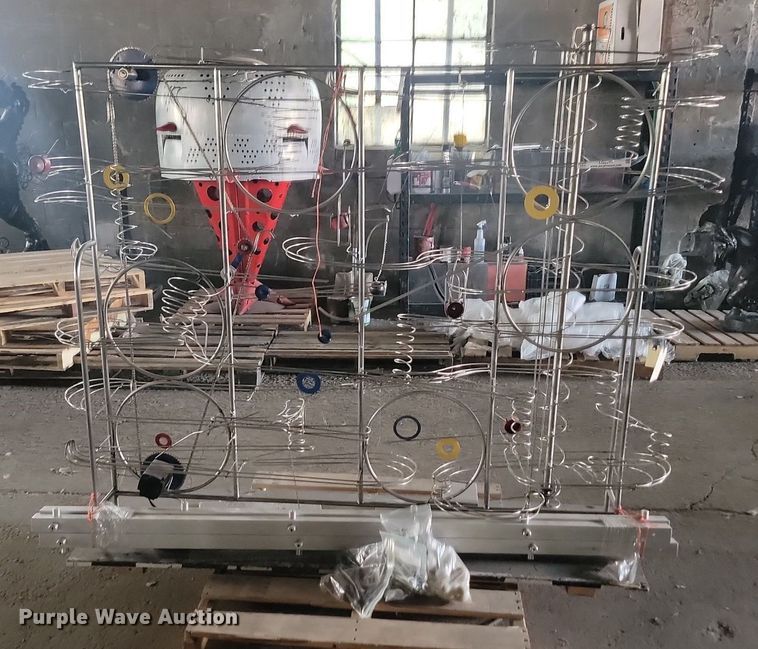 image for item LQ9217 Kinetic energy sculpture