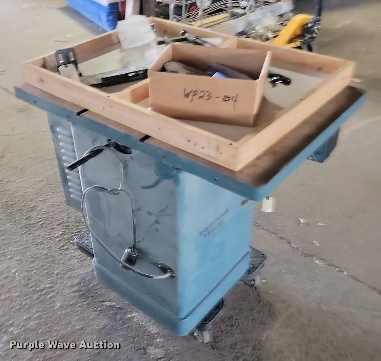 image for item LQ9218 Jet JTAS-10-3  10" tilting arbor saw