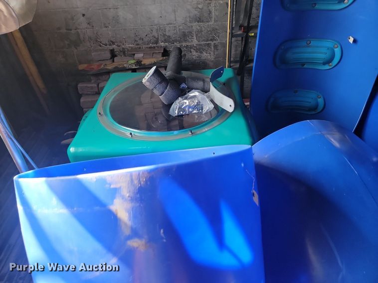 image for item LQ9219 Slide