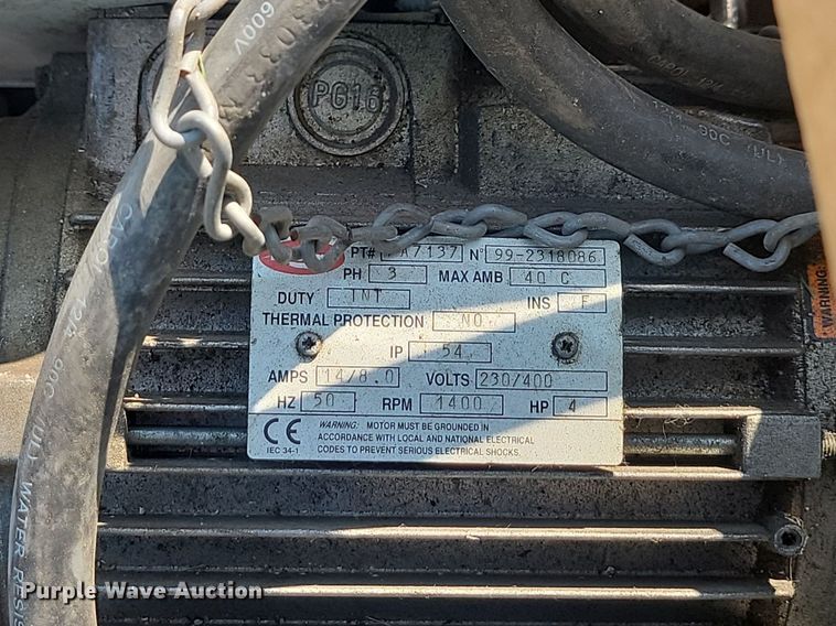 image for item LQ9220 Rotary  four post automotive lift