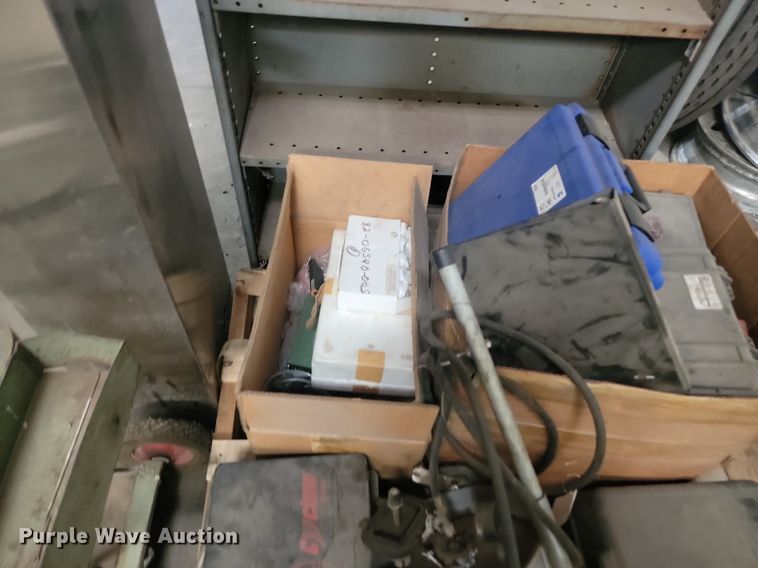 image for item LQ9221 Tools