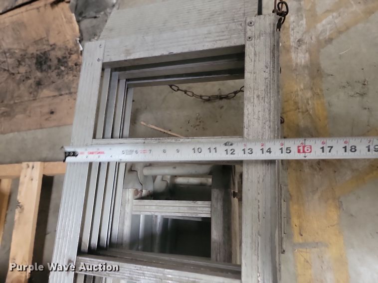 image for item LQ9221 Tools