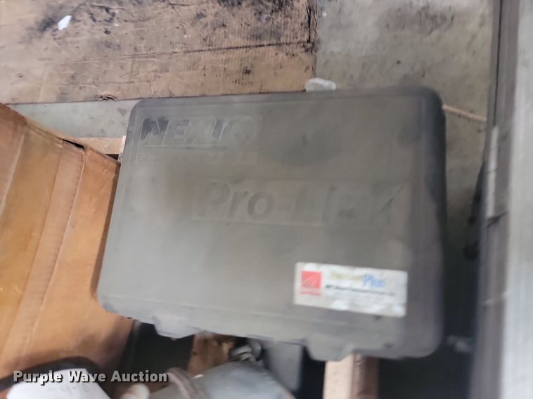 image for item LQ9221 Tools