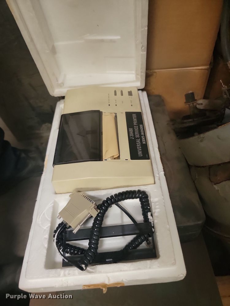 image for item LQ9221 Tools