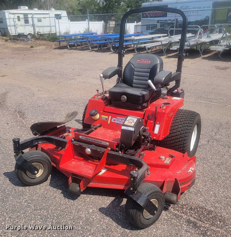 image for item LQ9267 Country Clipper Defender  ZTR lawn mower